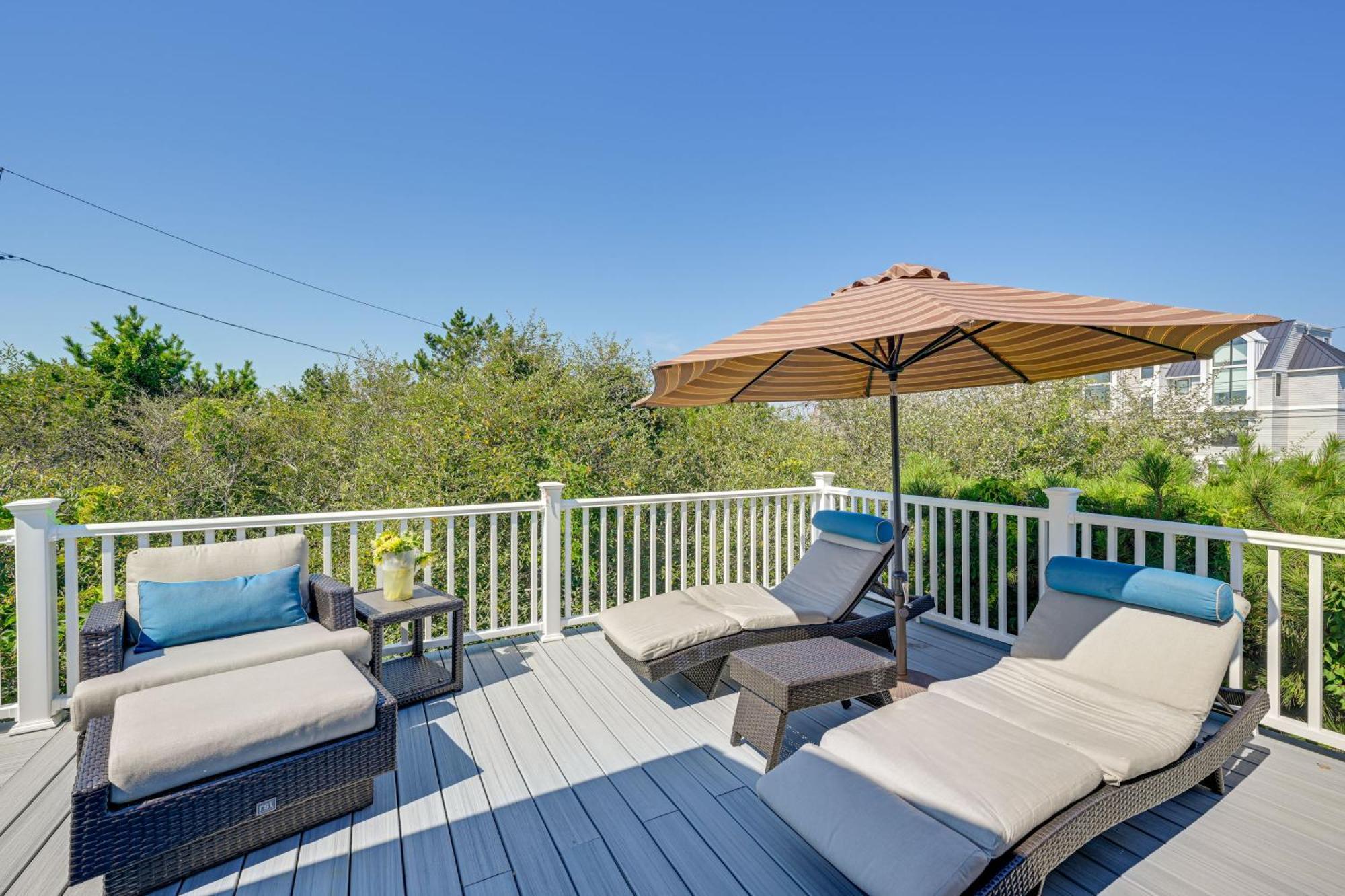Westhampton Beach Home With Deck And Ocean Views! Екстериор снимка