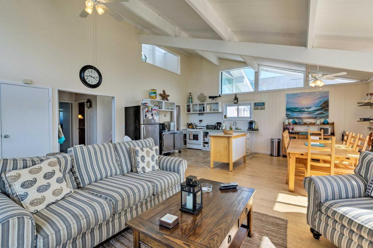 Westhampton Beach Home With Deck And Ocean Views! Екстериор снимка