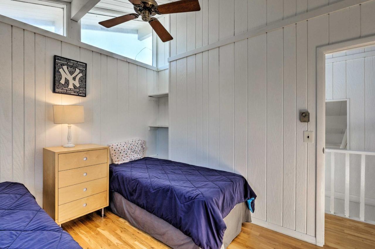 Westhampton Beach Home With Deck And Ocean Views! Екстериор снимка